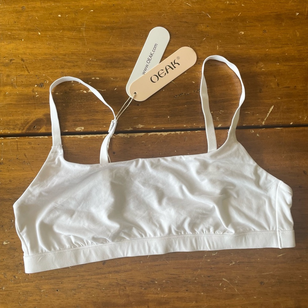 New NWT OEAK Bralette Bra White Wireless Adjustable Strap Size Large L